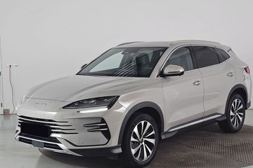 BYD Seal U DM-i  Design AWD