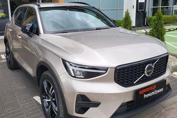 Volvo XC40 B3 Plus Dark aut