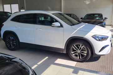 Mercedes GLA 200