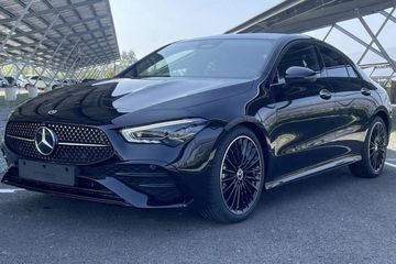 Mercedes CLA 200 AMG Line
