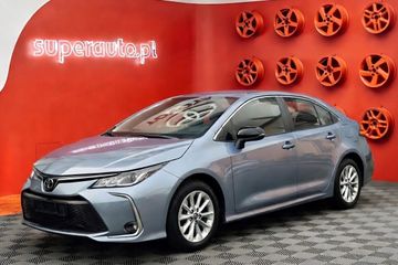 Toyota Corolla Comfort 1.5 benzyna