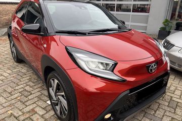 Toyota Aygo X Executive 1.0 benzyna