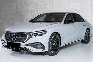 Mercedes E Klasa 220 d 4-Matic AMG