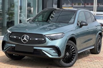 Mercedes GLC 300 e 4-Matic AMG Line