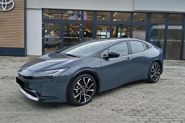 Toyota Prius Prestige 2.0 Hybrid Plug-in