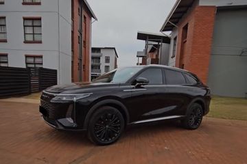 Omoda 9 1.5 Super Hybrid Exclusive AWD