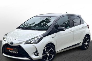 Toyota Yaris Hybrid 100 Selection