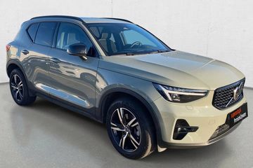Volvo XC40 B4 Plus Dark