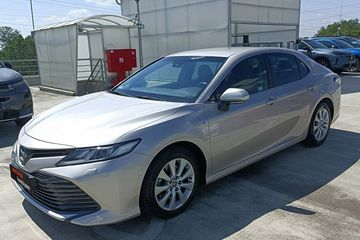 Toyota Camry 2.5 Hybrid Comfort Cvt