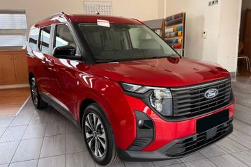 Ford Tourneo Courier Titanium