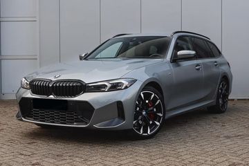 BMW Seria 3 Touring 330d xDrive M Sport