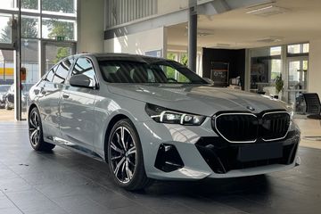 BMW Seria 5 520d xDrive M Sport