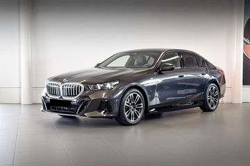 BMW Seria 5 520d M Sport