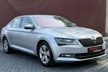 Skoda Superb 2.0 TDI 4x4 Style DSG