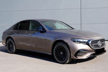 Mercedes Klasa E 220 d 4-Matic AMG
