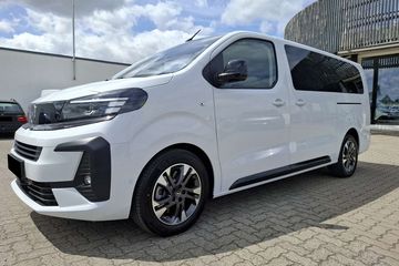 Opel Zafira Life Extra Long L2H1 Business AT8