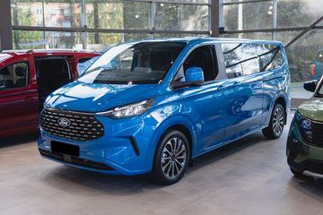 Ford Tourneo Custom L2H1 Titanium X 320 A8