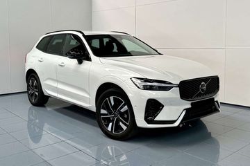 Volvo XC60 T6 Plug-In Hybrid AWD Plus Dark