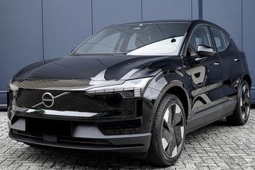 Volvo EX30 Twin Motor Plus