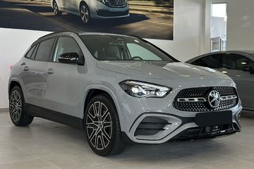Mercedes GLA 220  4-Matic AMG Line
