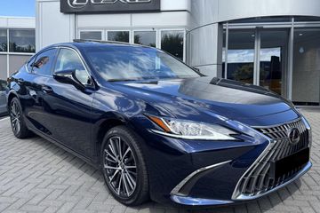 Lexus ES 300h Business Edition 2.5 E-CVT