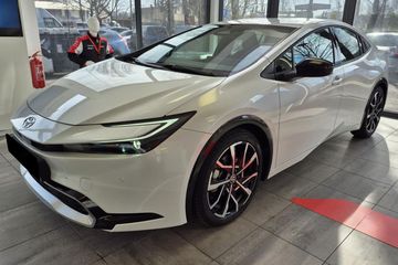 Toyota Prius Prestige 2.0 Hybrid Plug-in