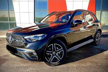 Mercedes GLC 200 4-Matic AMG Line