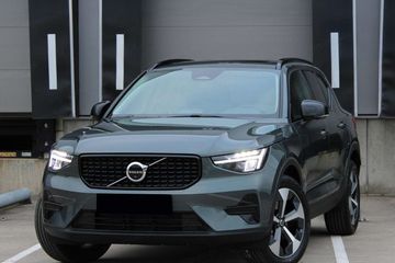 Volvo XC40 B3 Ultra Dark