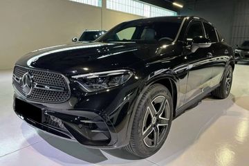Mercedes GLC Coupe 300 de  4-Matic AMG Line