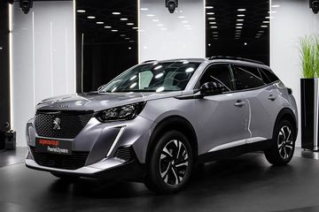 Peugeot 2008 1.2 Puretech Allure S&S EAT8