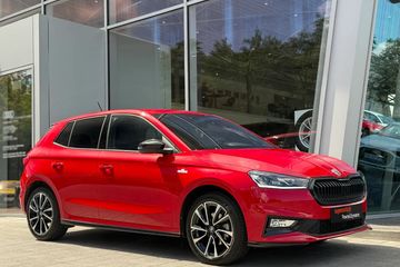 Skoda Fabia 1.0 TSI Monte Carlo DSG