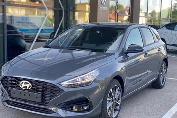 Hyundai i30 1.5 T-GDI 48V Smart