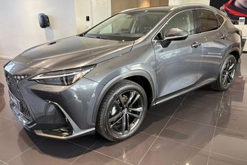 Lexus NX 450h+ Prestige 2.5 Plug-in Hybrid