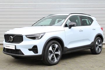 Volvo XC40 B3 Plus Dark