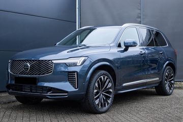 Volvo XC90 B5 AWD Ultra Bright 7os