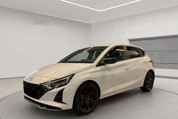 Hyundai i20 1.0 T-GDi Modern Black DCT