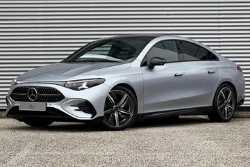 Mercedes CLA 200 AMG Line