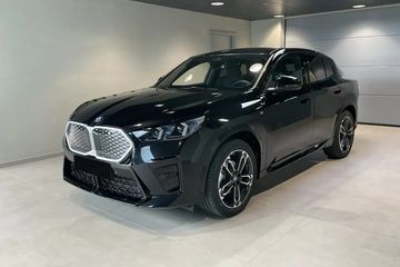 BMW iX2 eDrive20
