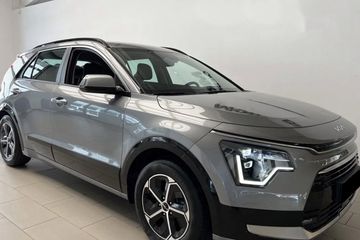 Kia Niro 1.6 GDI Hybrid M