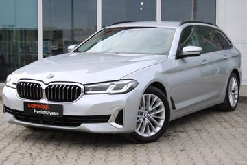 BMW Seria 5 520d xDrive Luxury Line