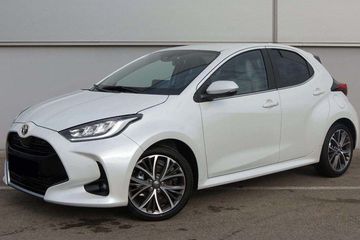 Toyota Yaris Style 1.5 Hybrid