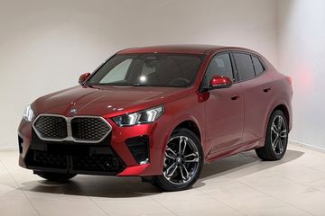 BMW iX2 eDrive20 M Sport