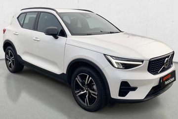 Volvo XC40 B3 Plus Dark