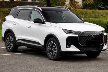 Chery Tiggo 7 Comfort 1.5 T-GDI Super Hybrid DHT