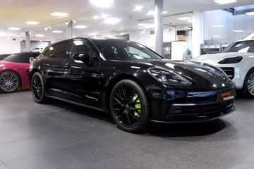 Porsche Panamera 4 e-Hybrid Sport Turismo 10 Years Edition