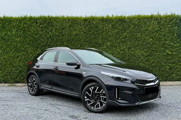 Kia XCeed 1.5 T-GDI Business Line DCT