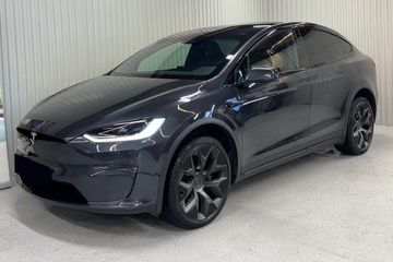Tesla Model X AWD