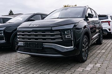 JAC JS8 PRO 1.5 T-GDI 7 DCT 6os.