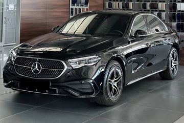 Mercedes Klasa E 220 d 4-Matic AMG