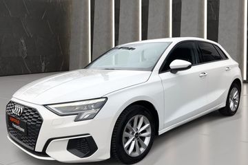 Audi A3 35 TFSI mHEV S tronic